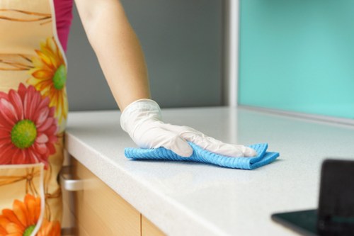 Carpet cleaning prices based on property size, access, and job type in Tower Hill